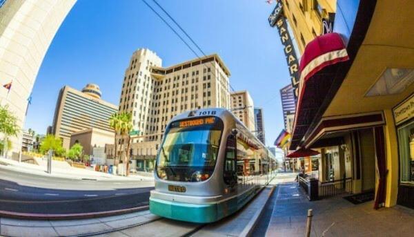 Couples Getaway Highrise Dwntown Phx Skyline Views Apartment Phoenix Bagian luar foto